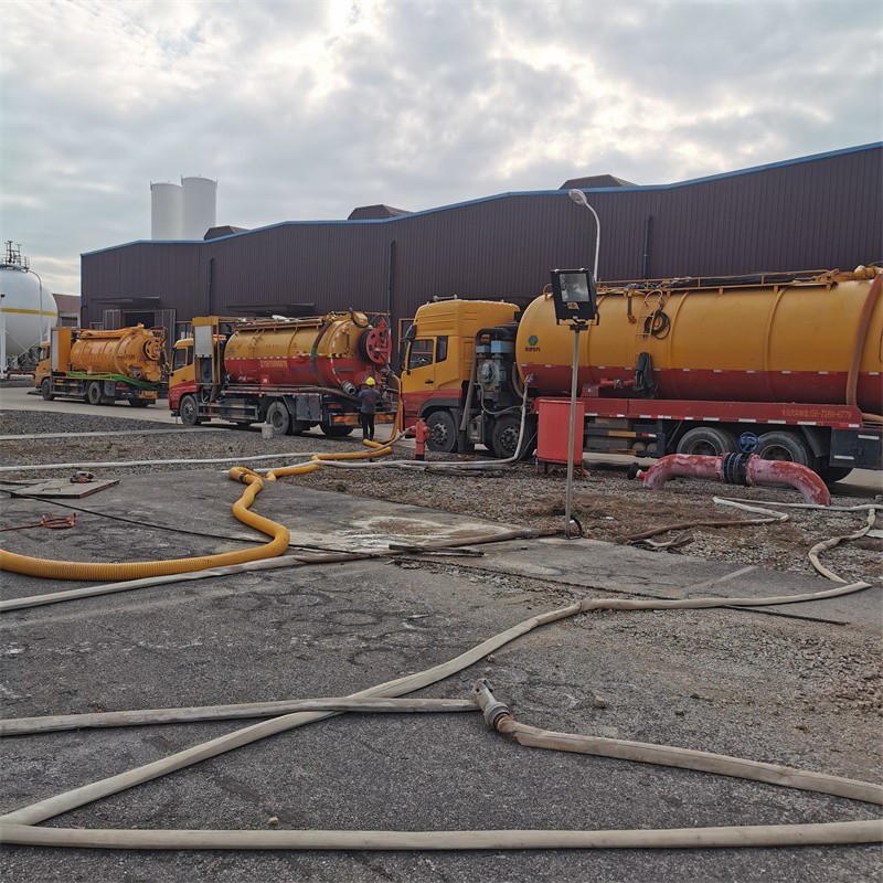 义安污水池清理