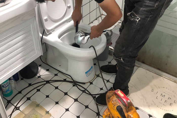 义安专业下水道打捞手机戒子项链等物品